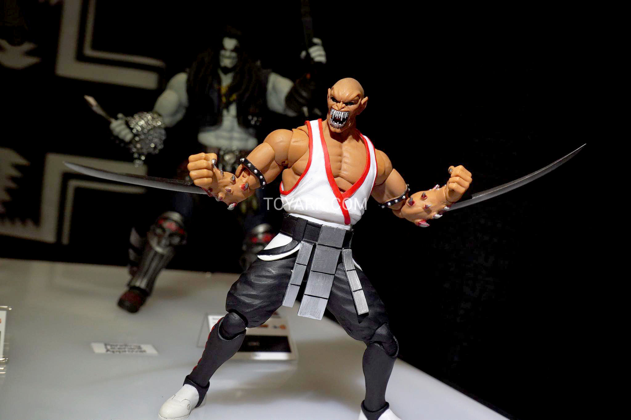 2020 McFarlane Toys Mortal Kombat Action Figure: BARAKA (Tarkatan